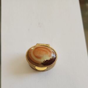 Vintage Oval Vanity Purse Pill Box